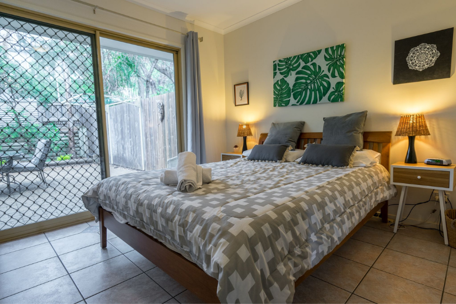 Pandanus Palms — 2BR Ocean Villa - Main Bedroom